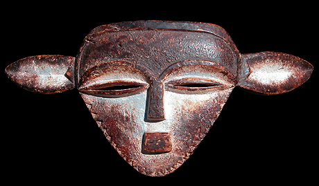 PENDE: panya-ngombe / ritual mask