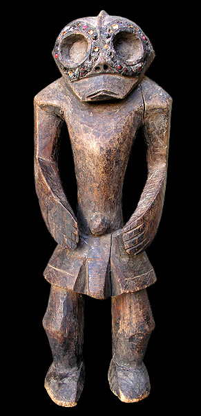 MUMUYE: male figure