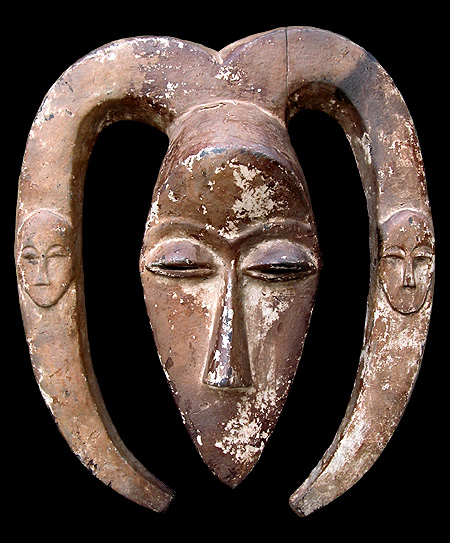 KWELE: ekuk antelope mask